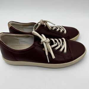 Ecco Woman's Size 9-9.5 Extra Wide Burgundy/Red Lace Up Sneakers - EUC